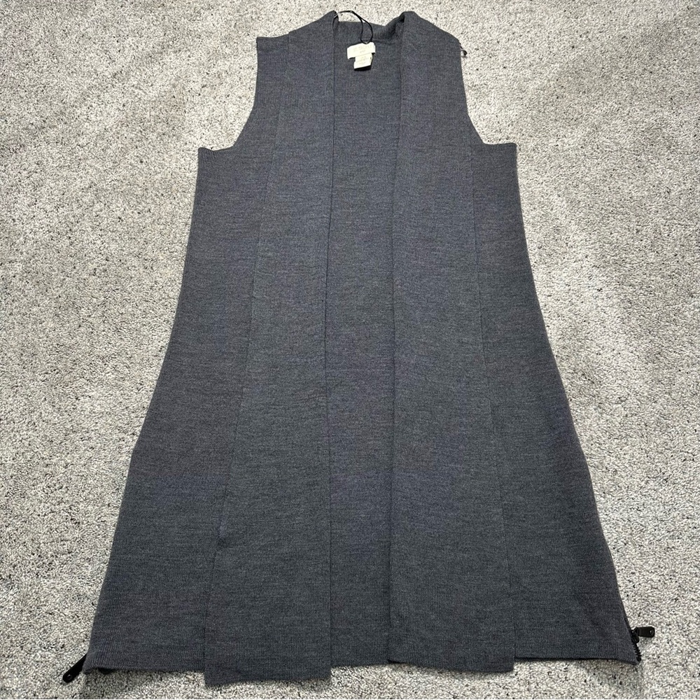 St Tropez West Extrafine Merino Sleeveless Cardigan Sweater - Medium